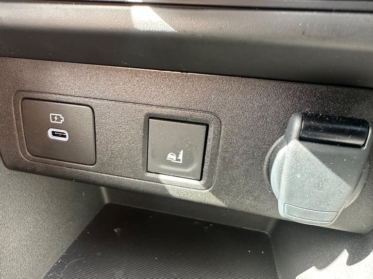 2025 Dacia Jogger Extreme HYBRID 140 MY24 MPV Petrol/Electric Hybrid Automatic