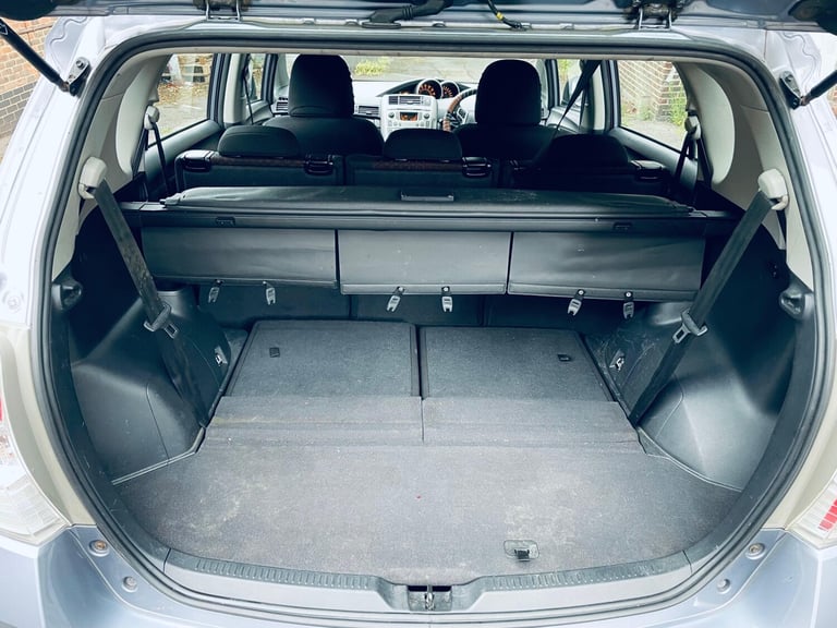 2010 Toyota Verso 1.6 V-matic TR 5dr MPV Petrol Manual