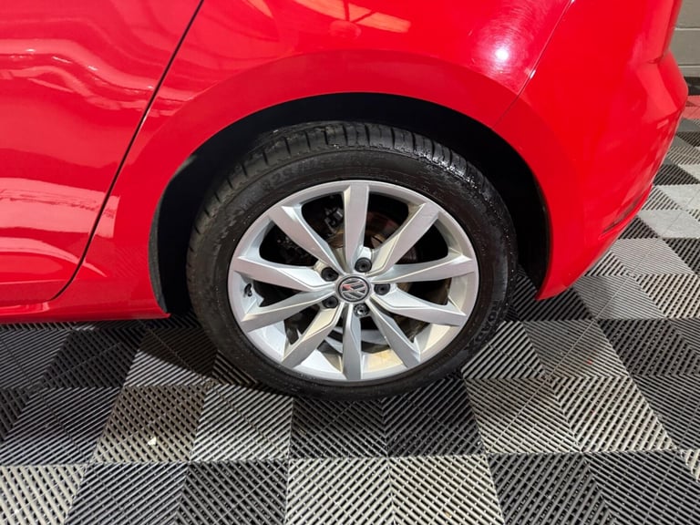 2017 Volkswagen Golf 1.6 TDI BlueMotion Tech GT Euro 6 (s/s) 5dr HATCHBACK Diesel Manual