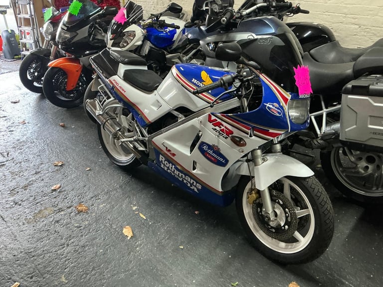 Honda vfr400 