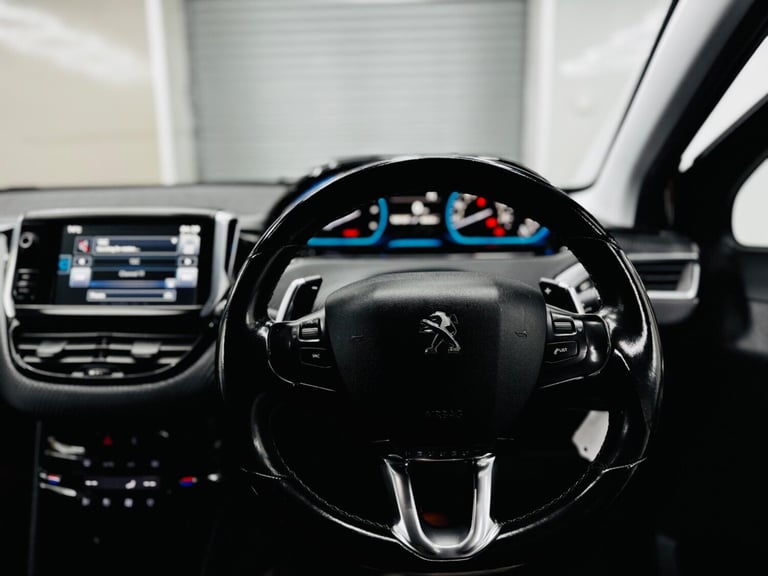 2015 Peugeot 2008 1.6 e-HDi Allure EGC Euro 5 (s/s) 5dr HATCHBACK Diesel Automatic