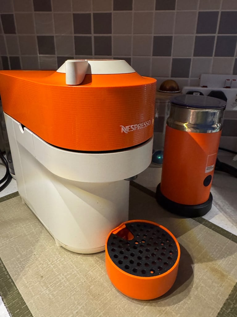 Vertuo Pop Pantone Edition