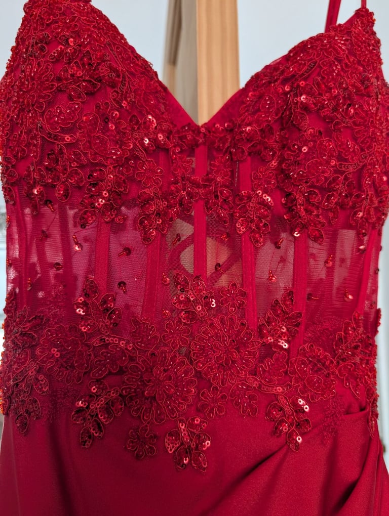 Red long prom dress