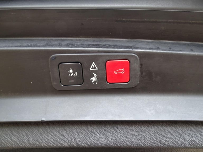  Peugeot 5008 1.2 PureTech GT Line Euro 6 (s/s) 5dr Petrol Manual