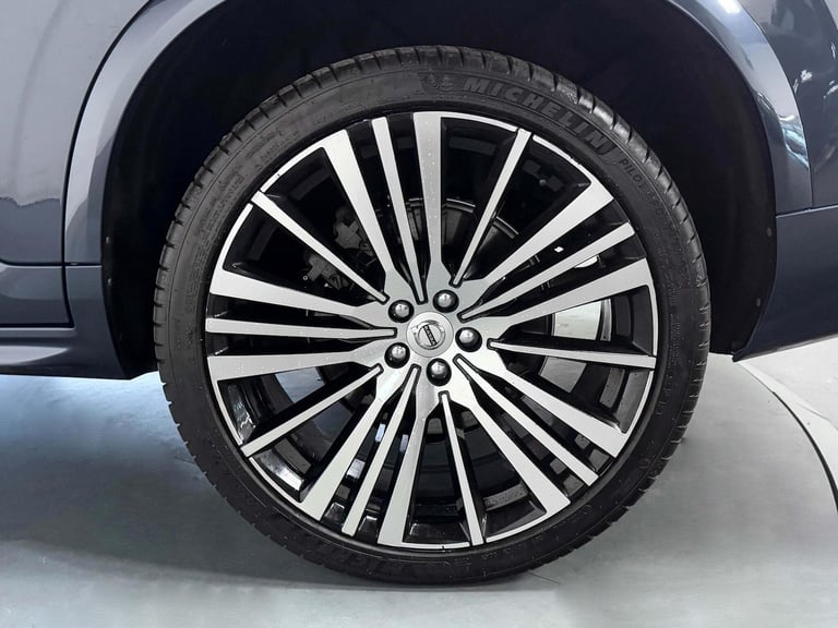 2021 Volvo XC90 recharge-inscription-pro T8 AWD (390 hp) Auto ESTATE Petrol/Electric Hybrid Autom...