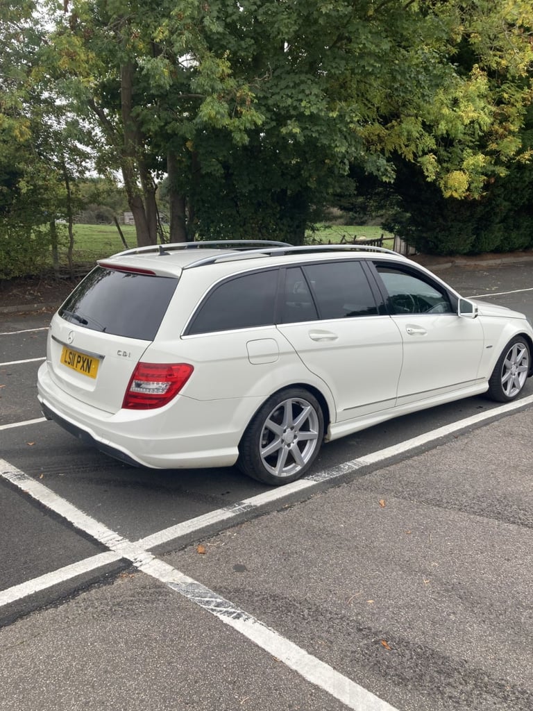 Mercedes-Benz, C CLASS, SPORT AMG BODY STYLING, Semi-Auto, 2143 (cc), BARGAIN