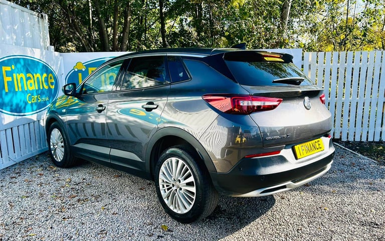 CAN'T GET CREDIT? CALL US! Vauxhall Grandland X 1.6 CDTi Tech Line Nav - £199 DEPOSIT, £73 PER WEEK