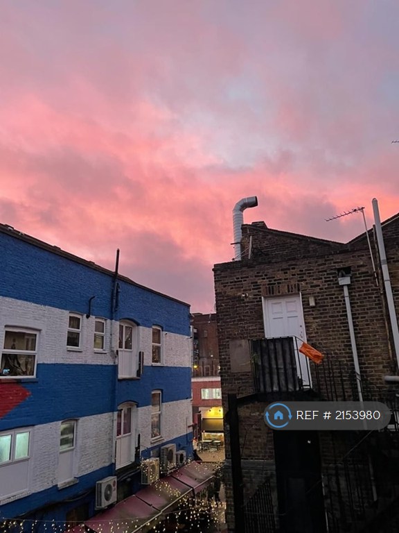 1 bedroom flat in Millers Terrace, London, E8 (1 bed) (#2153980)