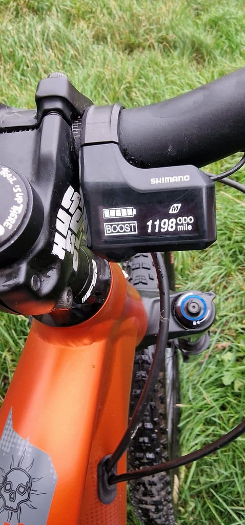 Voodoo zobop e bike medium frame 27.5x2.8 wheels full suspension 