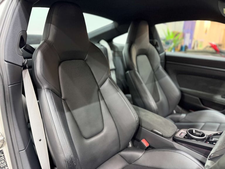 2023 Porsche 911 GTS 2dr PDK COUPE PETROL Automatic