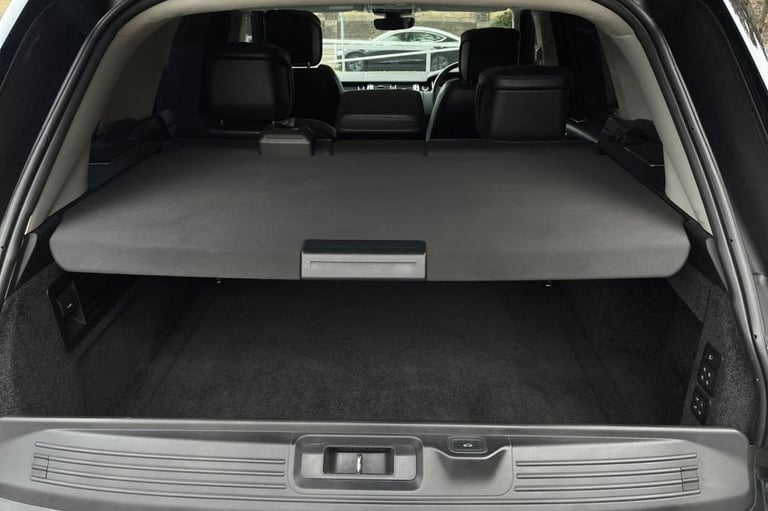 2020 Land Rover Range Rover 3.0 SD V6 Autobiography SUV 5dr Diesel Auto 4WD Euro 6 (s/s) (275 ps)...