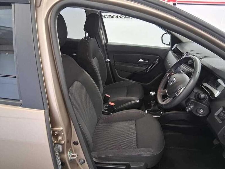  Dacia Duster 1.3 TCe Comfort SUV 5dr Petrol Manual