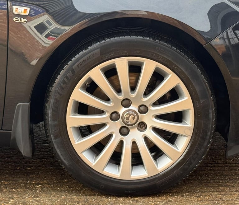 2009 Vauxhall Insignia 2.8T V6 Elite Nav Sports Tourer Auto 4WD Euro 5 5dr