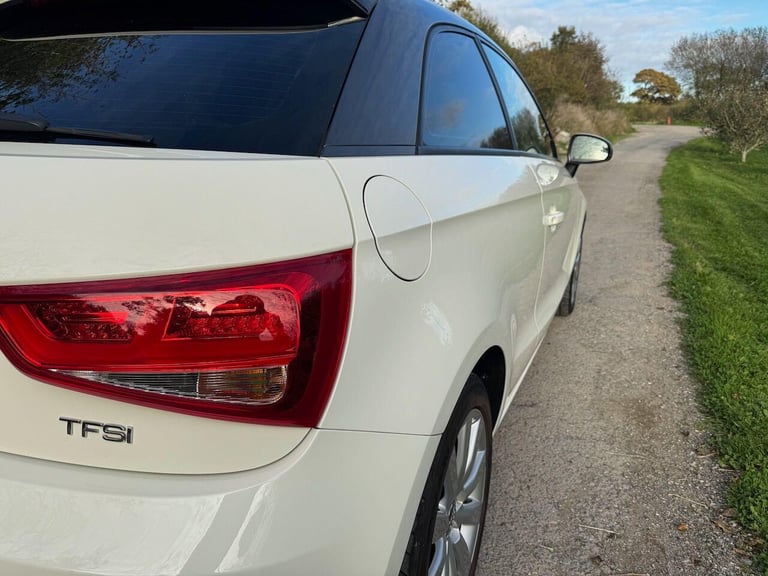  Audi A1 1.4 TFSI Sport Hatchback 3dr Petrol S Tronic Euro 5 (s/s) (122 ps) Petrol Automatic