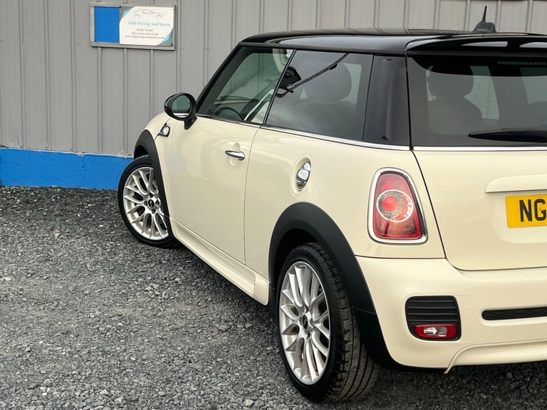 2013 MINI Hatch COOPER S JCW PACK HATCHBACK Petrol Manual
