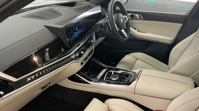 2025 BMW X7 xDrive40d MHT M Sport 5dr Step Auto SUV Diesel Automatic