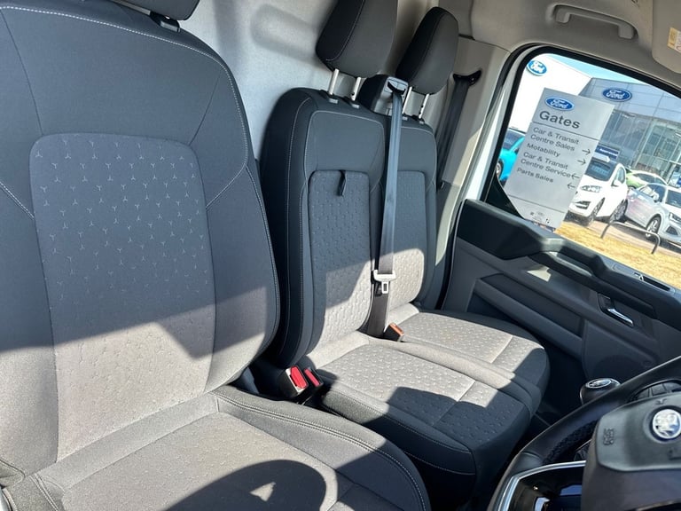 2024 Ford Transit Custom 2.0 EcoBlue 136ps H1 Van Limited PANEL VAN DIESEL Manual