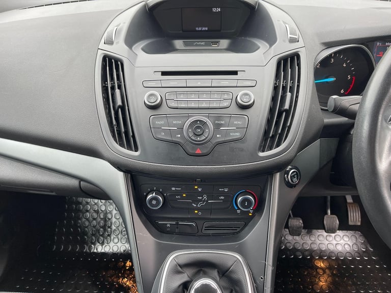 2018 Ford Kuga 2.0 TDCi EcoBlue Zetec AWD Euro 6 (s/s) 5dr HATCHBACK Diesel Manual