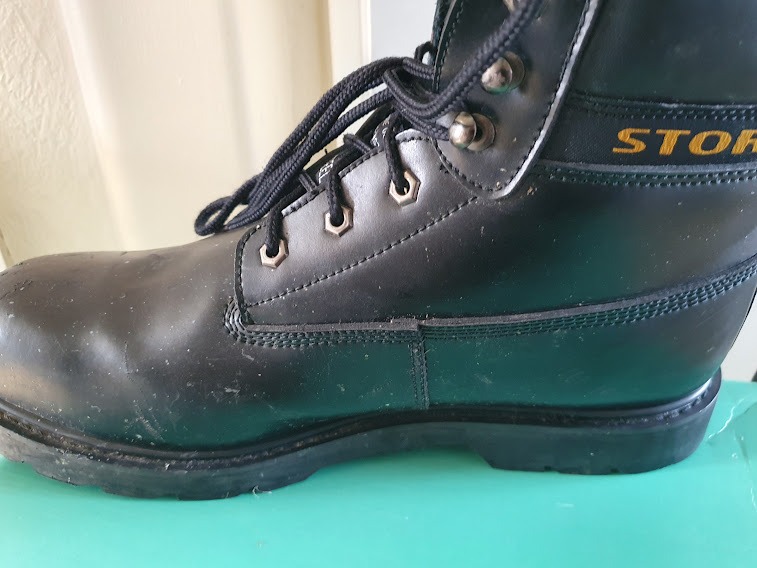STORM STEEL TOE BOOTS