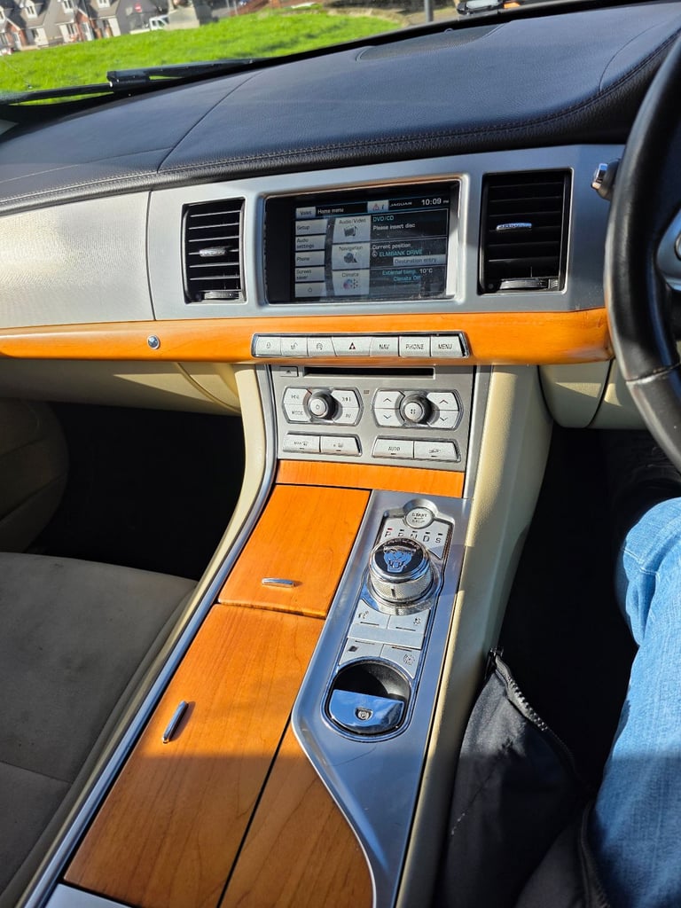 Jaguar XF Automatic Business Edition 