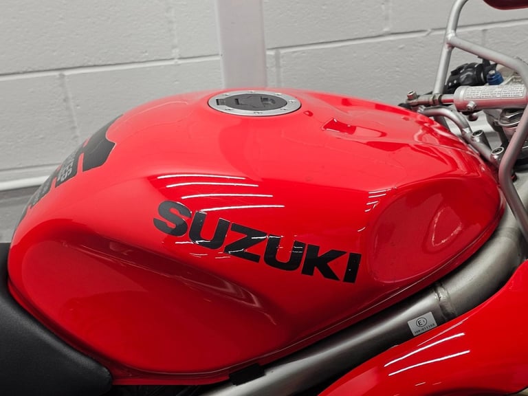 SUZUKI TL1000S ** Low Mileage - 12 Months MOT - Nationwide Warranty **