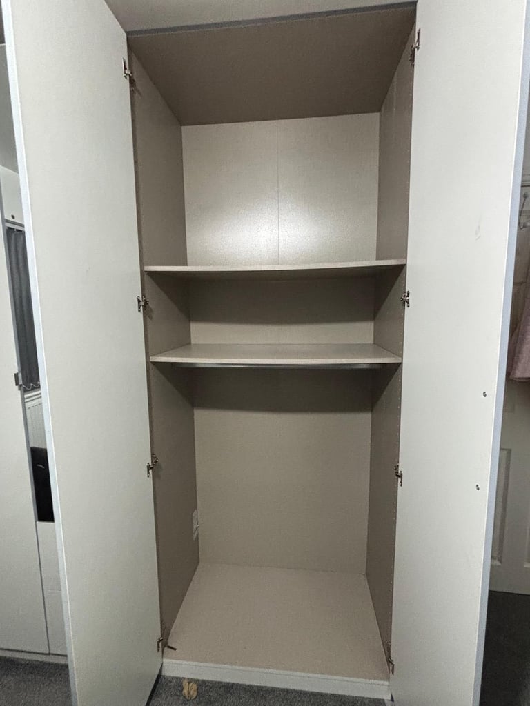 image for Very good condition wardrobe