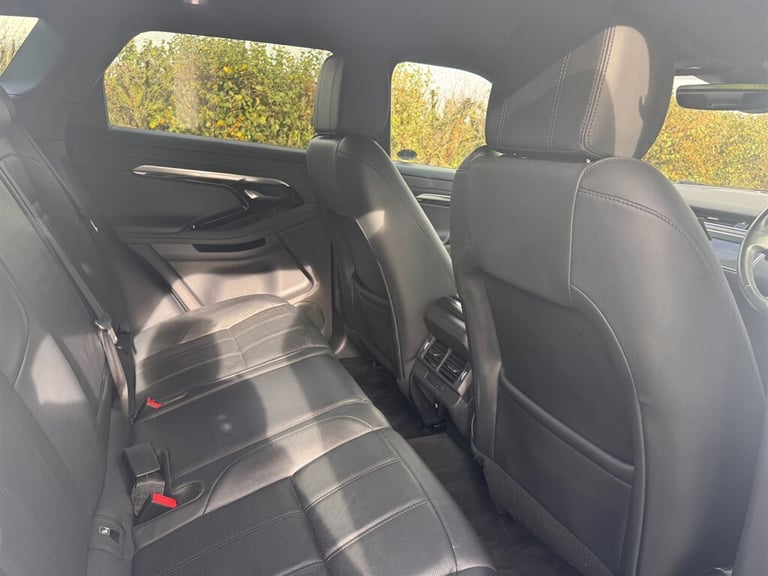 2019 Land Rover Range Rover Evoque 2.0 D180 R-Dynamic S 5dr Auto ESTATE DIESEL Automatic
