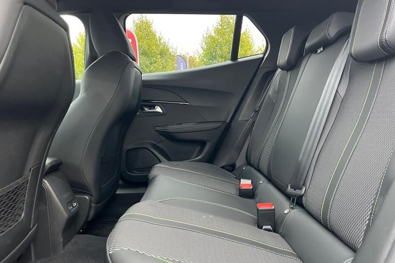 2025 Peugeot 2008 1.2 PureTech 130 GT 5dr EAT8 SEMI-AUTO Estate Petrol Semi Automatic