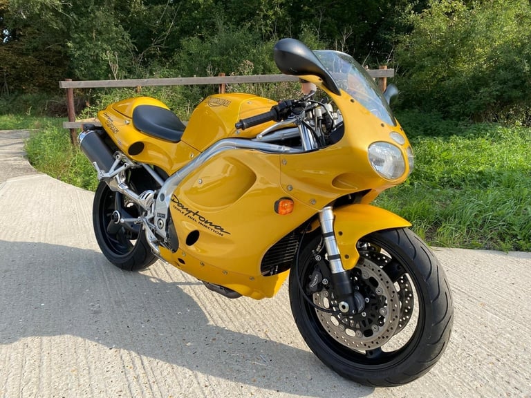 TRIUMPH T595 DAYTONA, 1997, 14,797 MILES, LOVELY CONDITION ++ RESERVED ++