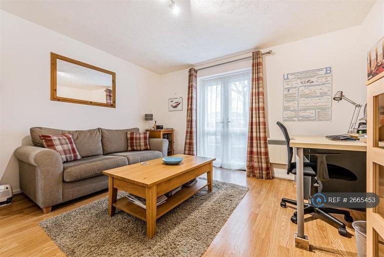 1 bedroom flat in Garamond Court, Redcliffe, Bristol, BS1 (1 bed) (#2665453)