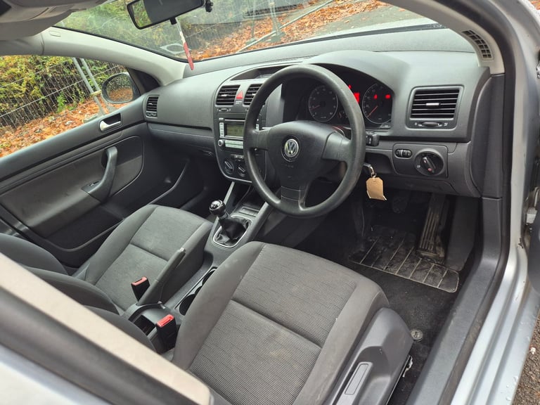 Volkswagen, GOLF, Hatchback, 2006, Manual, 1598 (cc), 5 doors