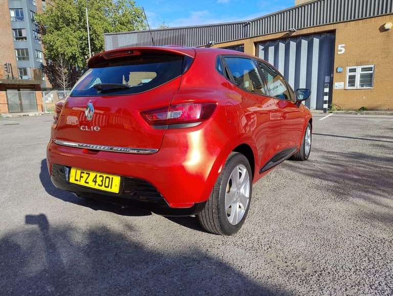 2013 Renault Clio 1.2 16V Dynamique MediaNav Euro 5 5dr HATCHBACK Petrol Manual