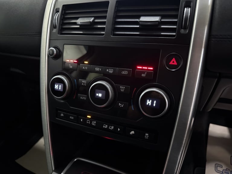 2017 LAND ROVER DISCOVERY SPORT TD4 SE TECH BLACK PACK 7 SEATER Diesel