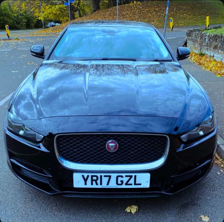 image for Jaguar XE 2017 heats seats satnav very strong car great runs 