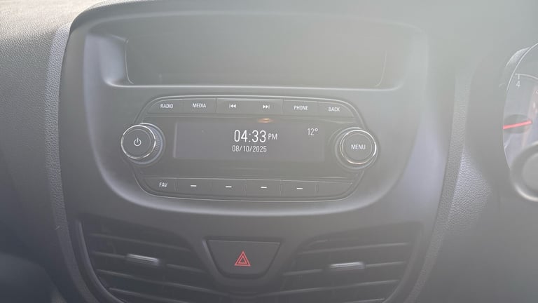 2016 Vauxhall Viva 1.0 SE 5dr [A/C] Petrol Hatchback Hatchback Petrol Manual