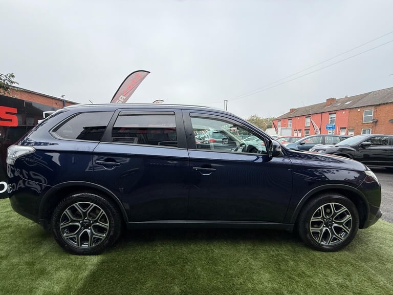 2015 Mitsubishi Outlander 2.2 DI-D GX3 SUV 5dr Diesel Auto 4WD Euro 5 (s/s) (150 ps) ESTATE Diese...