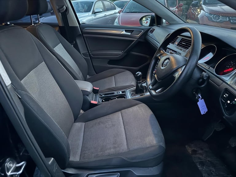 2014 Volkswagen Golf 1.6 TDI BlueMotion Euro 5 (s/s) 5dr HATCHBACK Diesel Manual