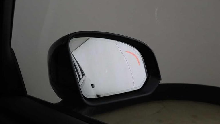 2025 Volvo XC40 Ultra B4 Mild hybrid Petrol Dark Automatic SUV Hybrid Automatic