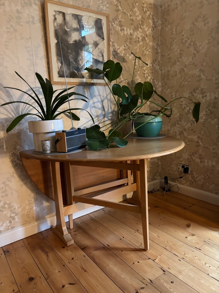 Ercol Slimline Drop Leaf Dining table and 4 chairs