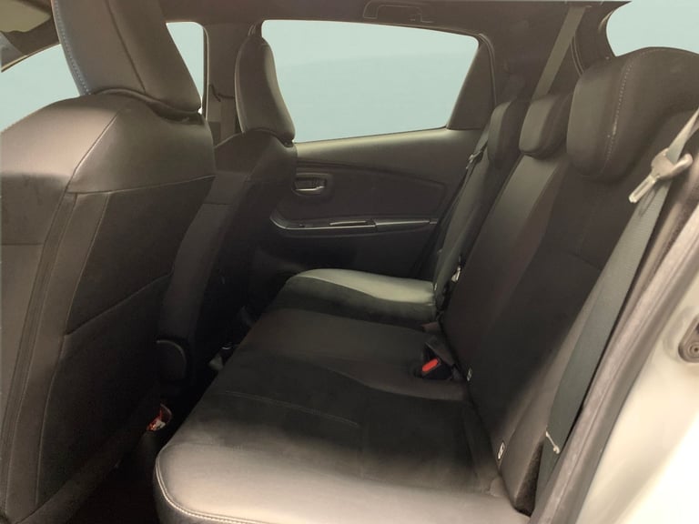 2020 Toyota Yaris 1.5 VVT-h GR SPORT Hatchback 5dr Petrol Hybrid E-CVT Euro 6 (s/s) (100 ps)  Hat...