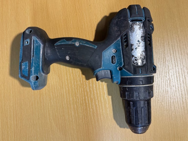 Makita screw driver rotary drill used condition fully working no battery or charger 