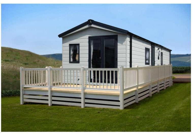Deluxe Holiday Lodge in Llangamarch Wells   - Lodge / Caravan 