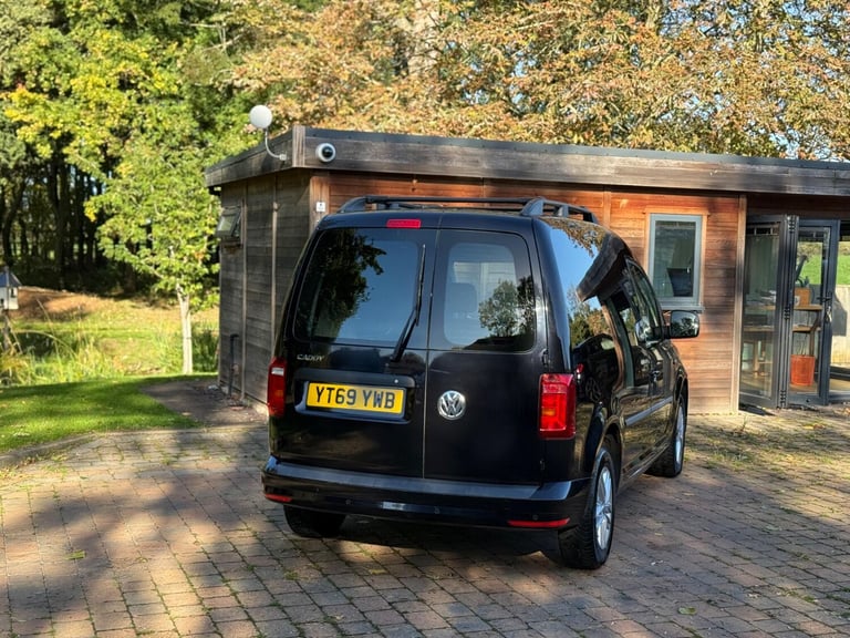 2019 Volkswagen Caddy 2.0 TDI BlueMotion Tech 102PS Highline Nav Van DSG PANEL VAN DIESEL Automatic