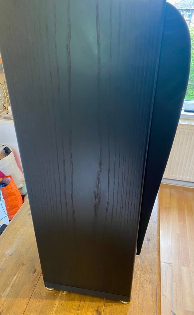 Kef reference model 1 hifi speakers