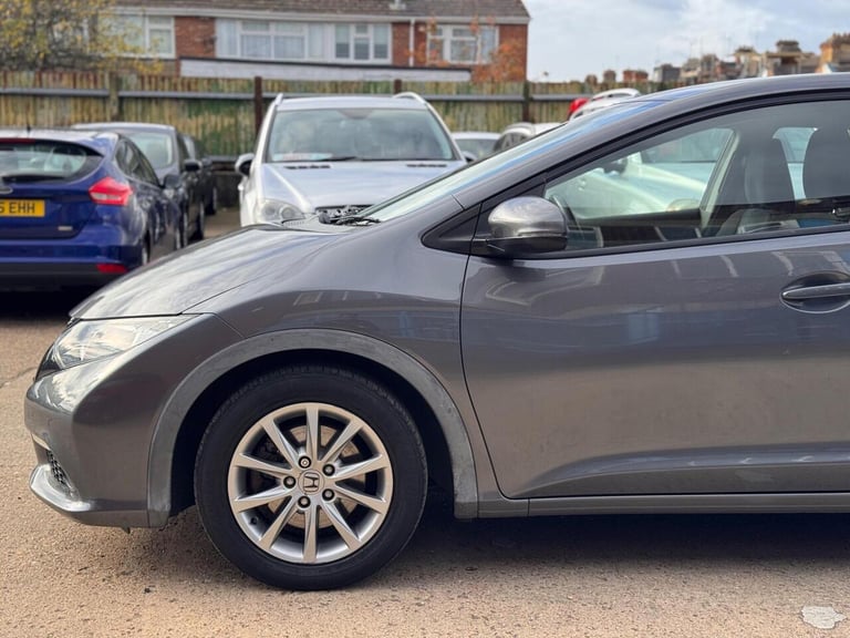 2012 Honda Civic Hatchback (2011 - 2015) Hatchback Petrol Manual