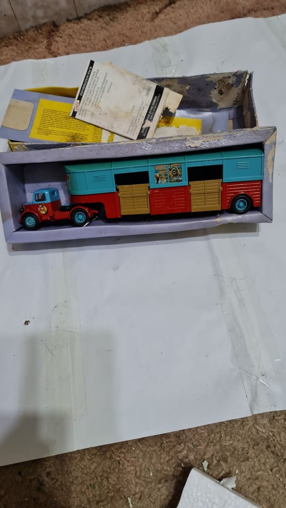Corgi classics 97887