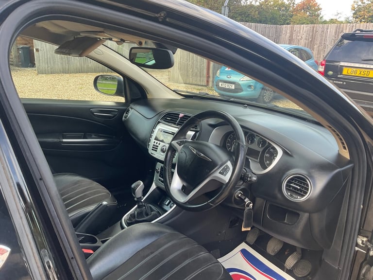 2011 Chrysler Delta 1.6 M-Jet SR 5dr HATCHBACK DIESEL Manual