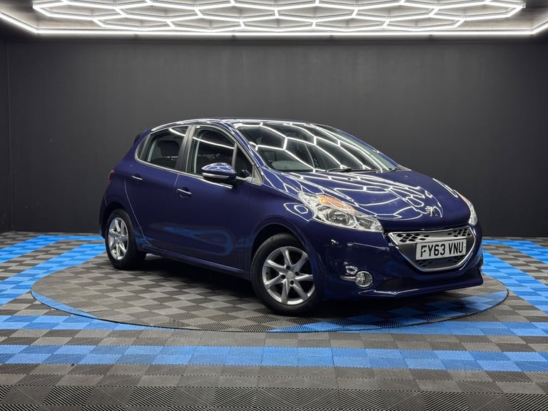 image for  Peugeot 208 1.4 e-HDi Active EGC Euro 5 (s/s) 5dr Diesel Automatic