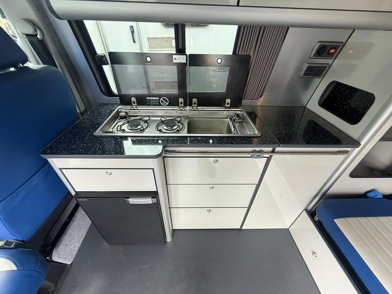 2021 Volkswagen TRANSPORTER T28 HIGHLINE 4 BERTH CAMPER VAN XTREME CAMPERS