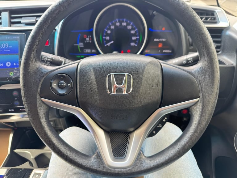 2014 Honda Fit JAZZ 1.5 HYBRID AUTO Hatchback Petrol/Electric Hybrid Automatic